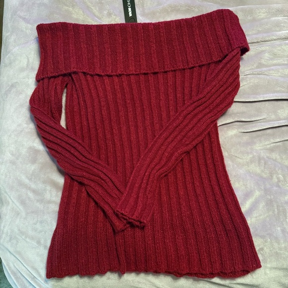 Burgundy Off the Shoulder Ribbed Sweater 🥀 - Picture 2 of 7